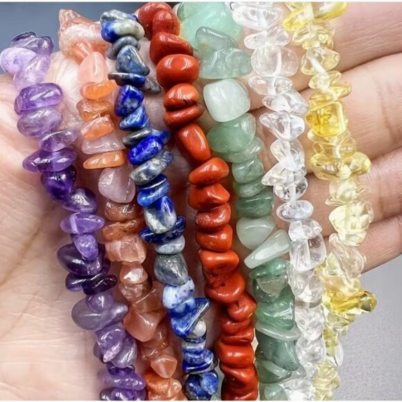 Gemstone Chips 700pcs 1 Box 7 Colors - Picture 2 of 2